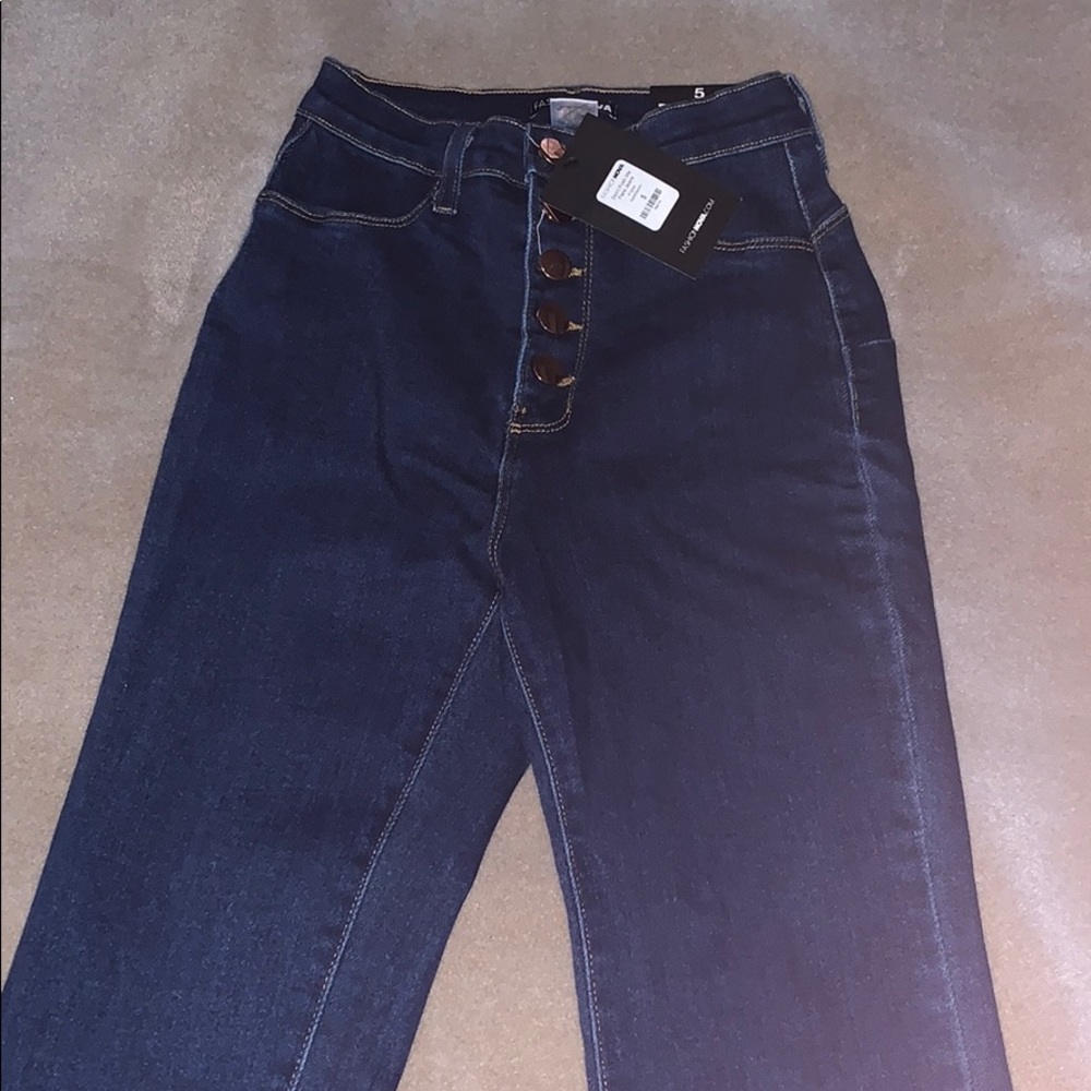 NWT Fashion Nova bell bottom high waisted jean
